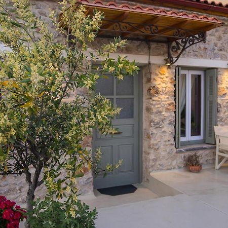 Guesthouse Simou With View 3 Bedrooms Arachova Extérieur photo