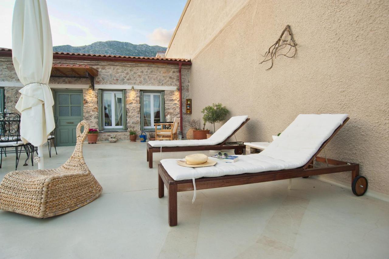 Guesthouse Simou With View 3 Bedrooms Arachova Extérieur photo