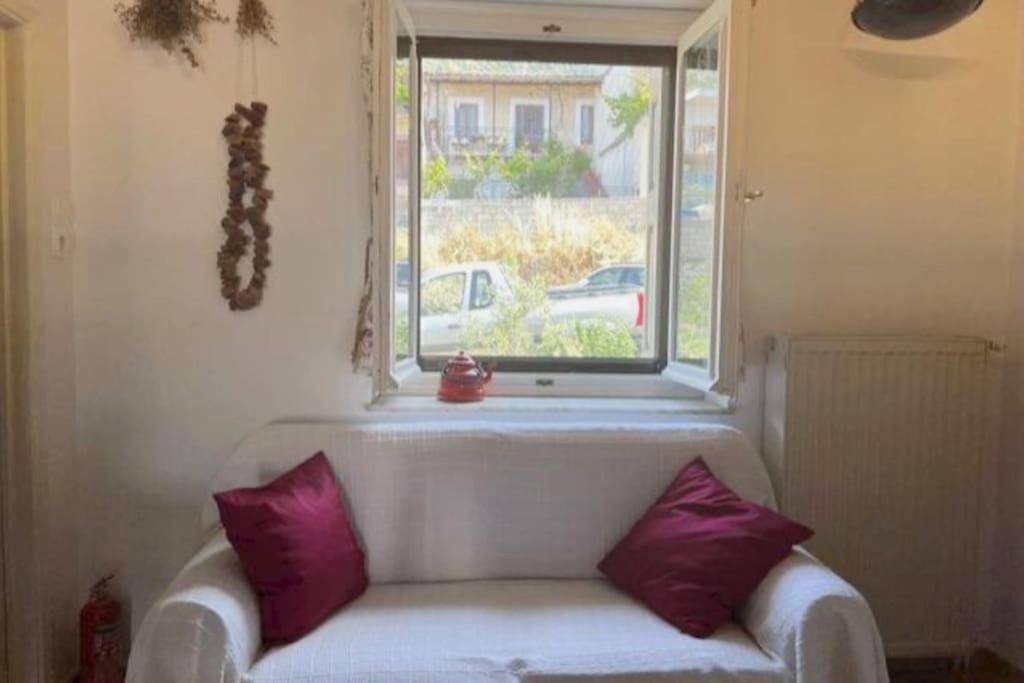 Guesthouse Simou With View 3 Bedrooms Arachova Extérieur photo